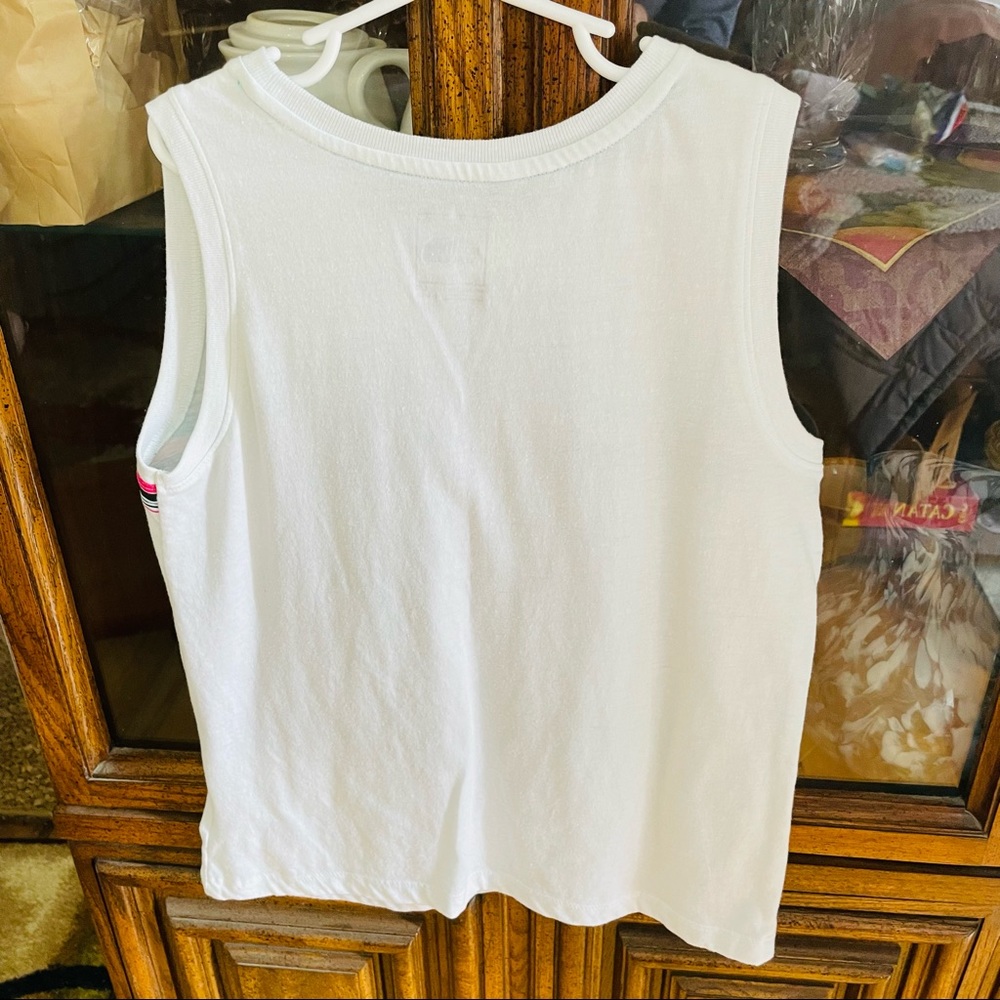 🎉5X HP🎉XL Girls (14/16) The North Face logo top - Never Worn! - Picture 10 of 11